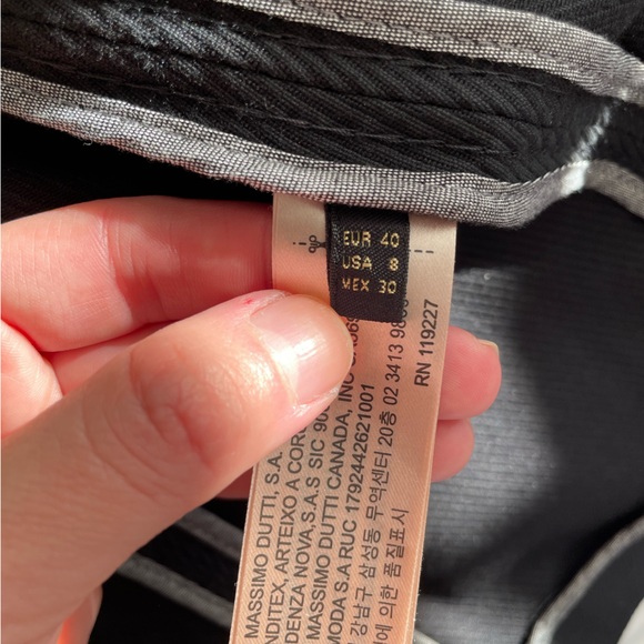 Massimo Dutti black blazer - size 8 US - Picture 10 of 12
